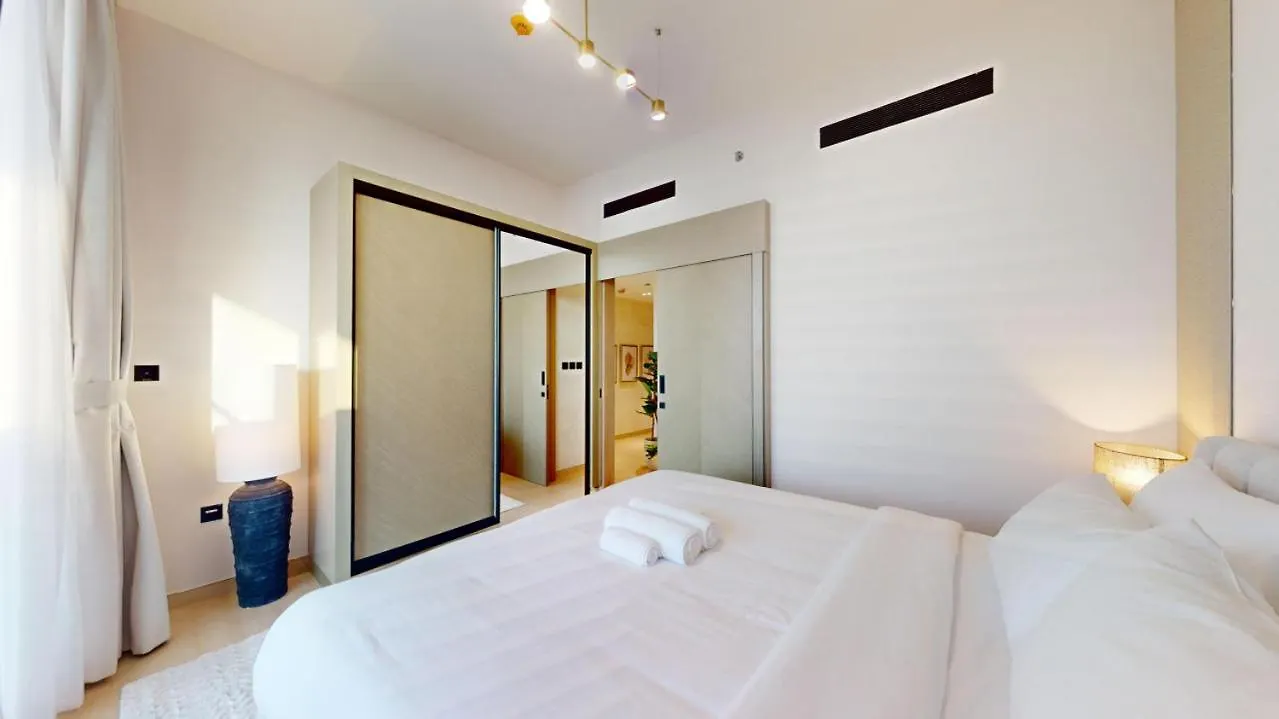 Binghatti Corner - Tranquil One Bedroom In Jvc Dubai