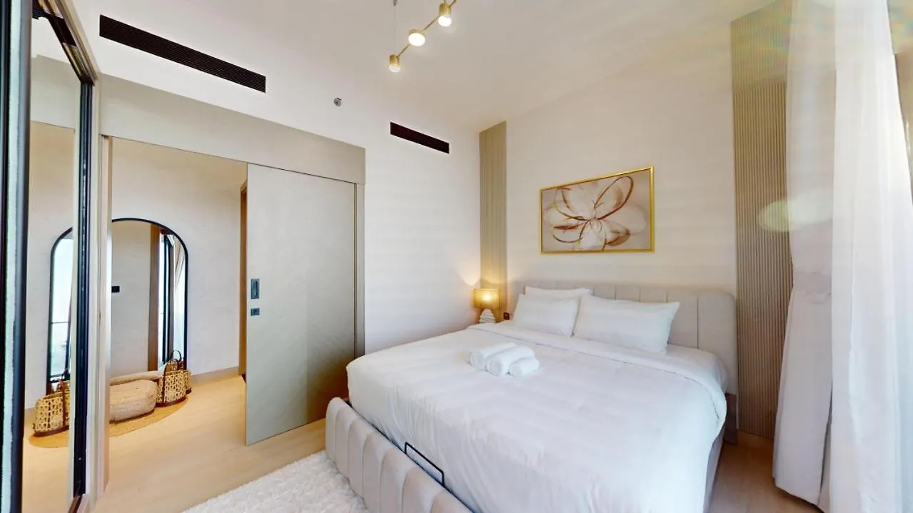Binghatti Corner - Tranquil One Bedroom In Jvc Dubai 0*,